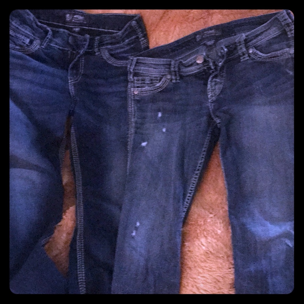 Two pair of Silver Jeans Capris Great Condition